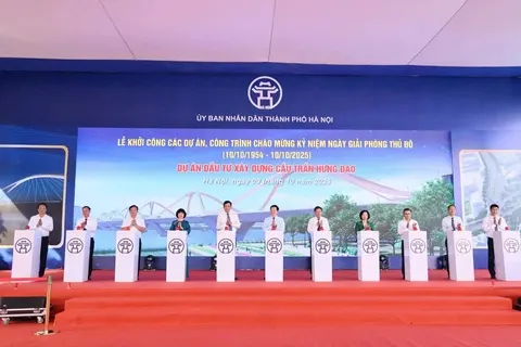 Cầu Trần Hưng Đạo 16.000 tỷ: Kết nối hai bờ, mở không gian mới Thủ đô 3 Cầu Trần Hưng Đạo - 60s Hôm Nay