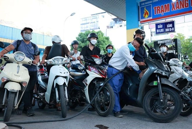 Giá xăng dầu ngày 14/10: Tăng nhẹ trước thượng đỉnh Mỹ - Trung