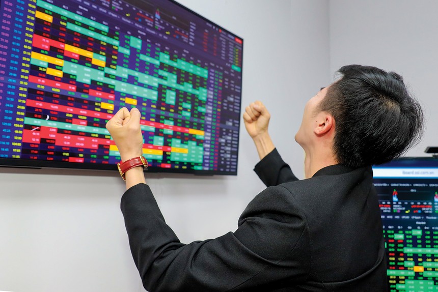 VN-Index giảm gần 13 điểm sáng 17/10 khi nhà đầu tư thận trọng 1 VN-Index bật tăng - 60s Hôm Nay