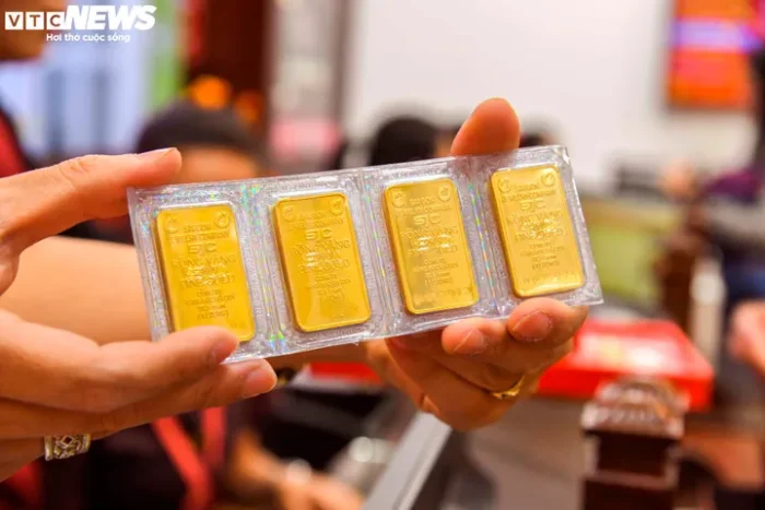 Giá vàng hôm nay 18/11 giảm mạnh gần 2 triệu đồng/lượng 3 giá vàng
