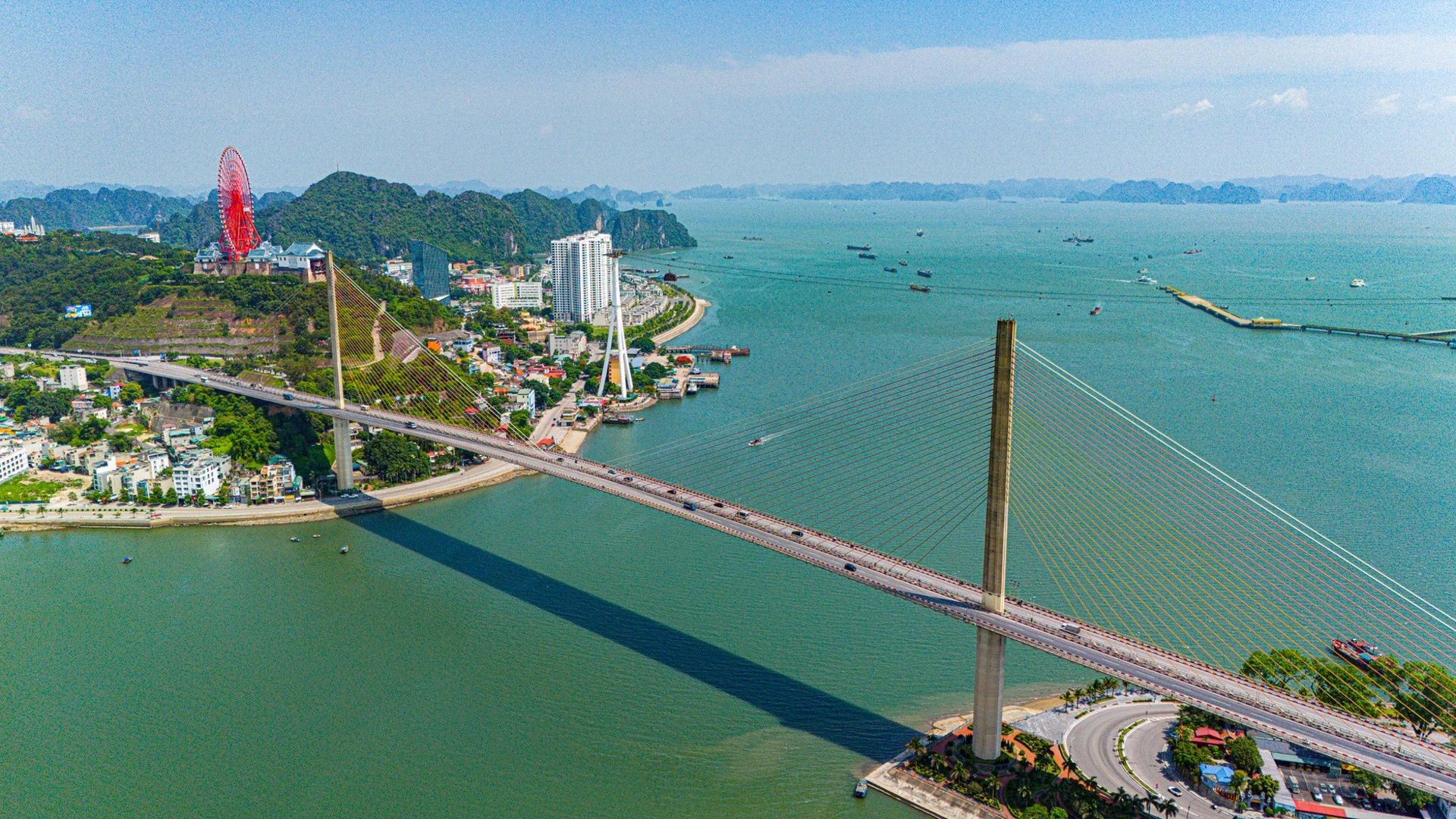 Quảng Ninh chi 5.400 tỷ mở hai tuyến đường ven biển mới