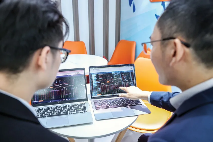 thị trường chứng khoán