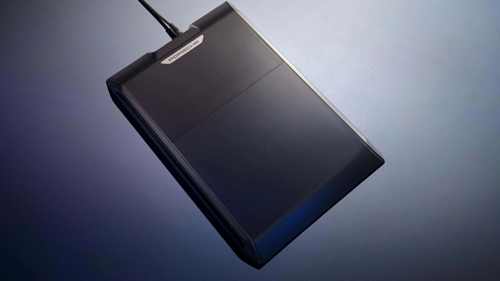 Porsche ra mắt sạc không dây 8.000 USD dành cho xe điện 1 Thiết bị sạc không dây trị giá 8.000 USD mới được hãng Porsche cho ra mắt. Ảnh: Porsche - 60s Hôm nay