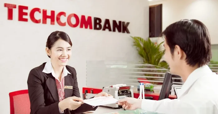 Ngân hàng lớn lao vào bảo hiểm, thị trường bước vào chu kỳ cạnh tranh mới 3 ngân hàng