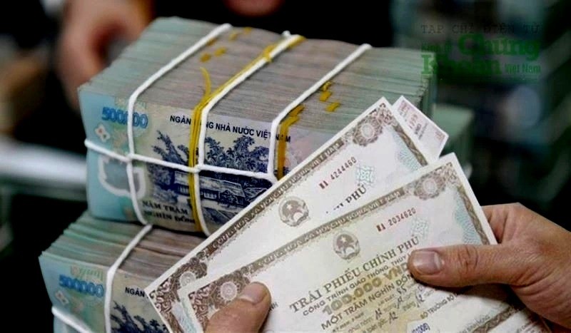 trái phiếu giữ nhịp ổn định