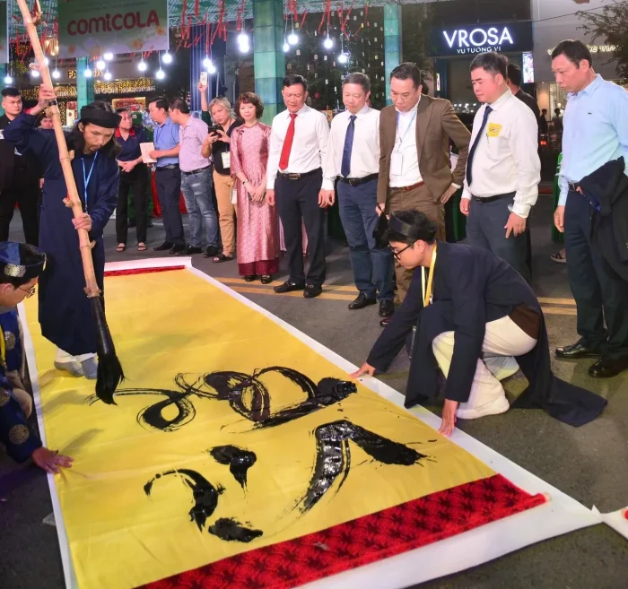 Lễ hội Đường sách đạt doanh thu gần 8,2 tỷ đồng, sức mua tăng mạnh đầu năm 3 Lễ hội Đường sách