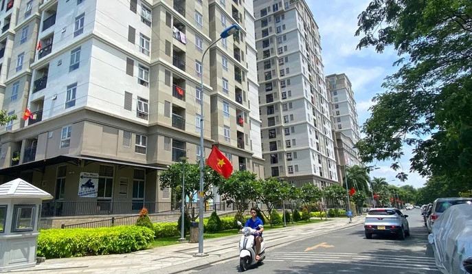 TP.HCM tháo gỡ vướng mắc cho hơn 152.000 căn nhà, tăng tốc cấp sổ hồng 3 Bao Nguoi Lao Dong 1 e1781850964332